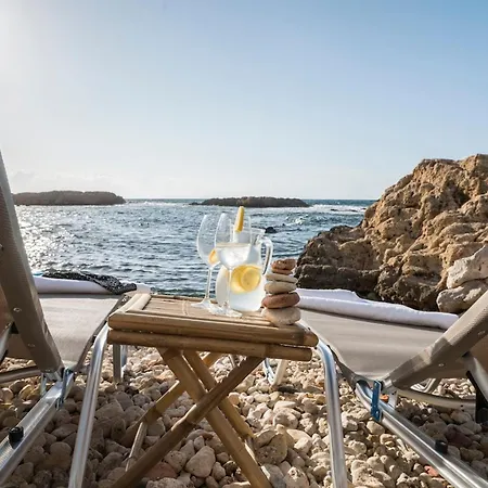 Kito- Transformed House On The Water's Edge * Chania (Crete)