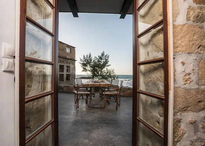 Kito- Transformed House On The Water's Edge 펜션 하니아