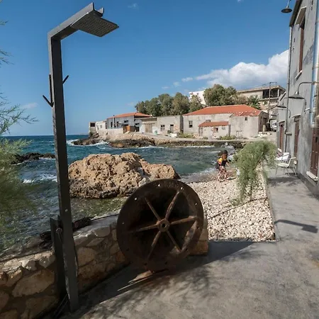 Kito- Transformed House On The Water's Edge Tatil Evi *