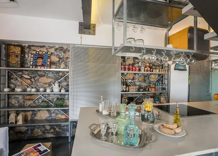 Kito- Transformed House On The Water's Edge Nyaraló