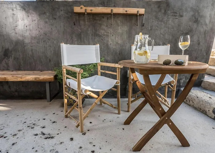 Holiday home Kito- Transformed House On The Water's Edge