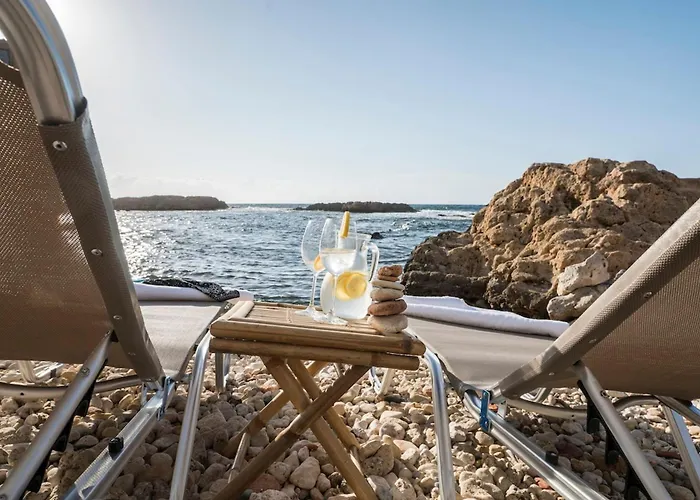 Kito- Transformed House On The Water's Edge * Chania (Crete)