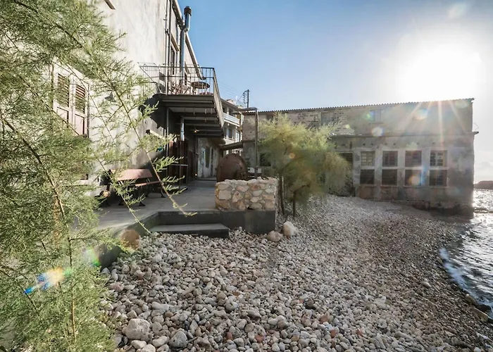 Kito- Transformed House On The Water's Edge Nyaraló *