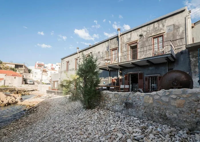 Kito- Transformed House On The Water's Edge Chania (Crete)